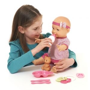 رابطه کودک با عروسک